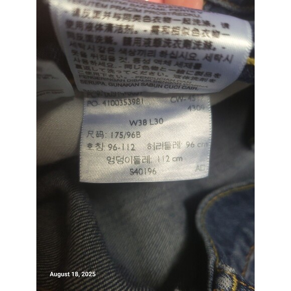 Levi 514 Men's Straight Leg Jeans 38x30 EUC - Picture 2 of 4